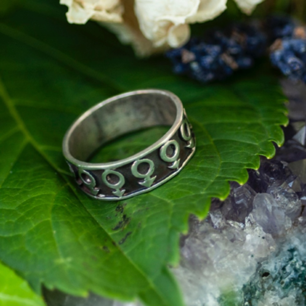 Vintage Male Symbols Silver Band Ring